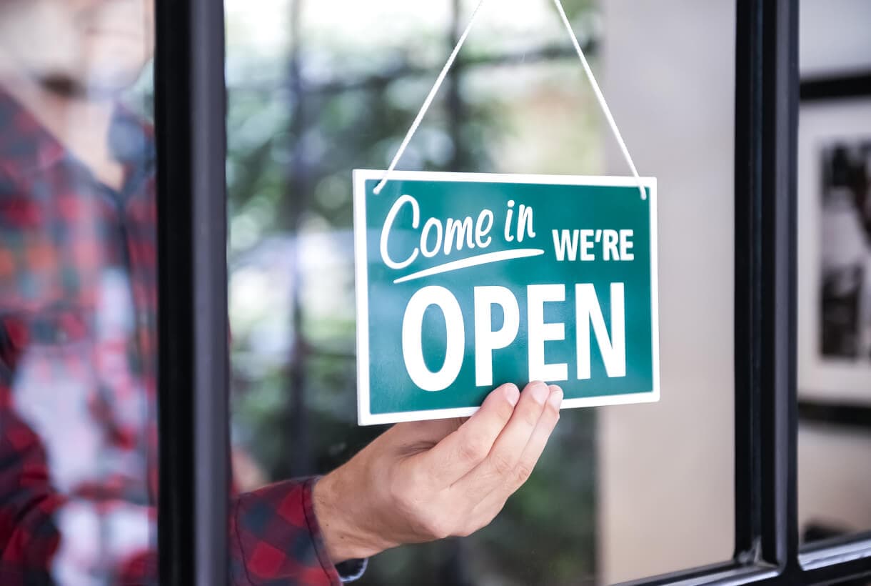 3 Ways to Keep Retail Strong All Holiday Season Long with Mass Notifications 3 Ways to Keep Retail Strong All Holiday Season Long with Mass Notifications